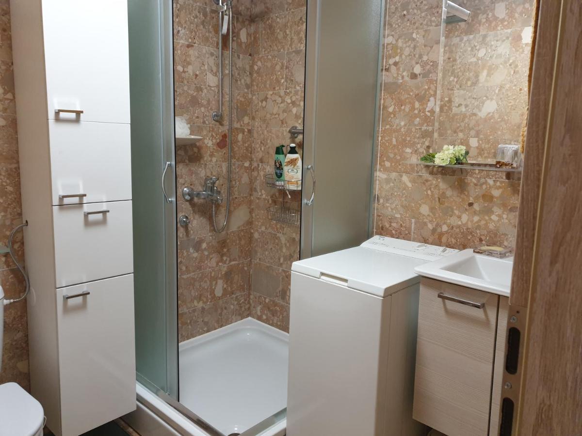 Apartman Anabella Rovanjska Exterior foto